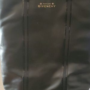 Givency tote black